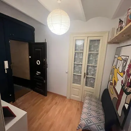 Born Homestay Barcelona