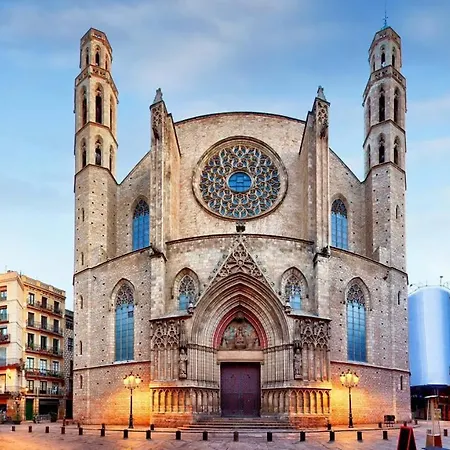 Born Homestay Barcelona