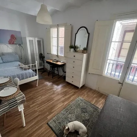 Born Homestay Barcelona