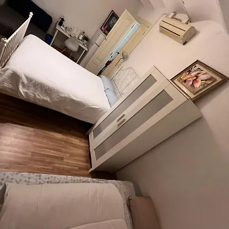 Born Homestay Barcelona